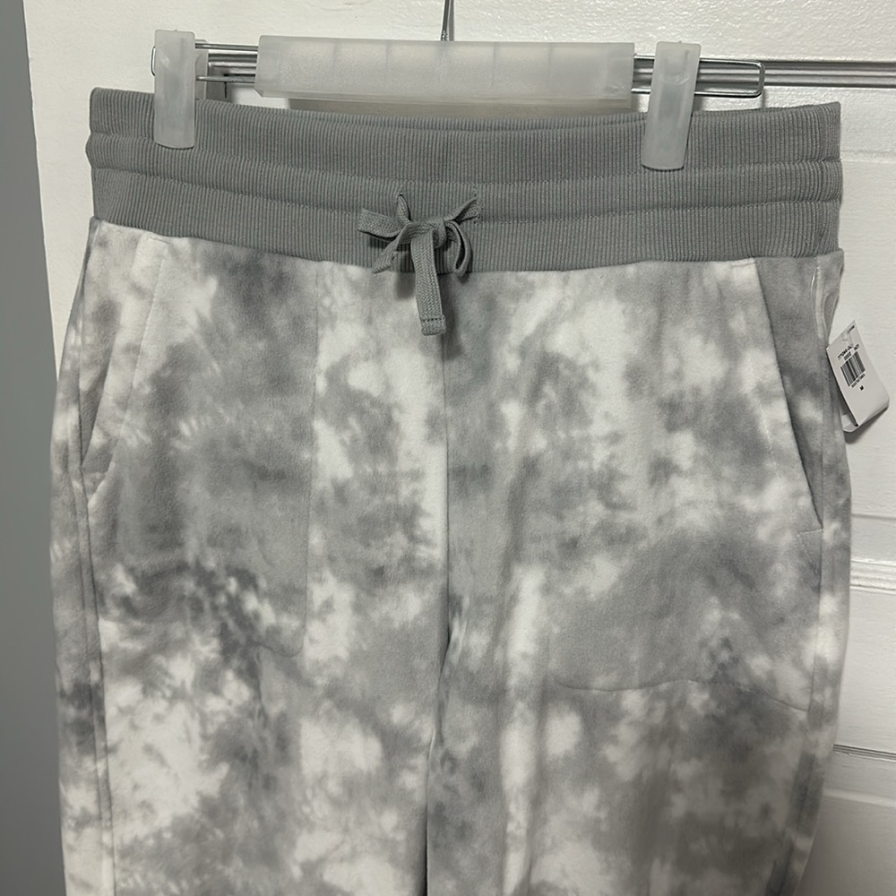 High waisted fleece joggers! - Picture 2 of 5